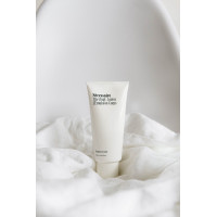 کرم آرایشی